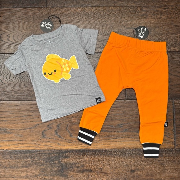 Whistle and Flute Gray Fish Tee and Orange Pants Set - Picture 1 of 7